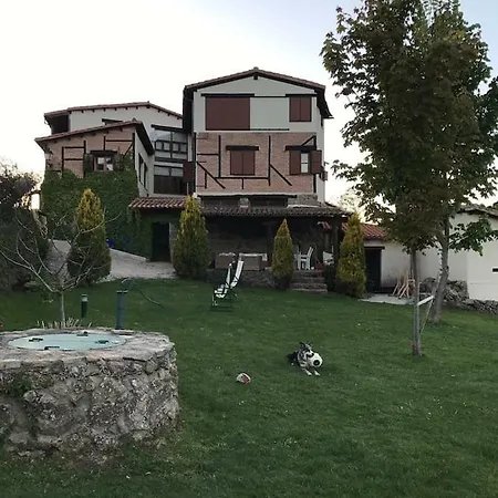 Casa Con Piscina En La Sierra De Bejar *