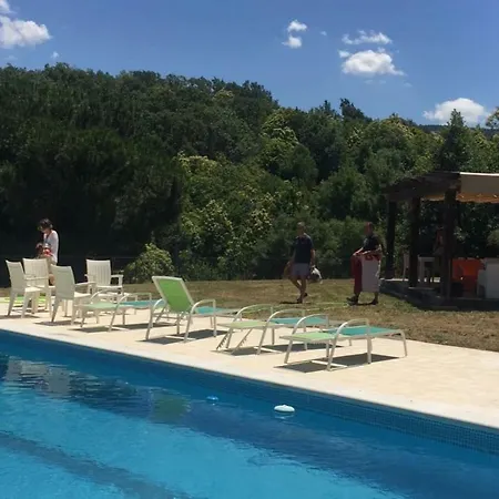 Casa Con Piscina En La Sierra De Bejar וילה